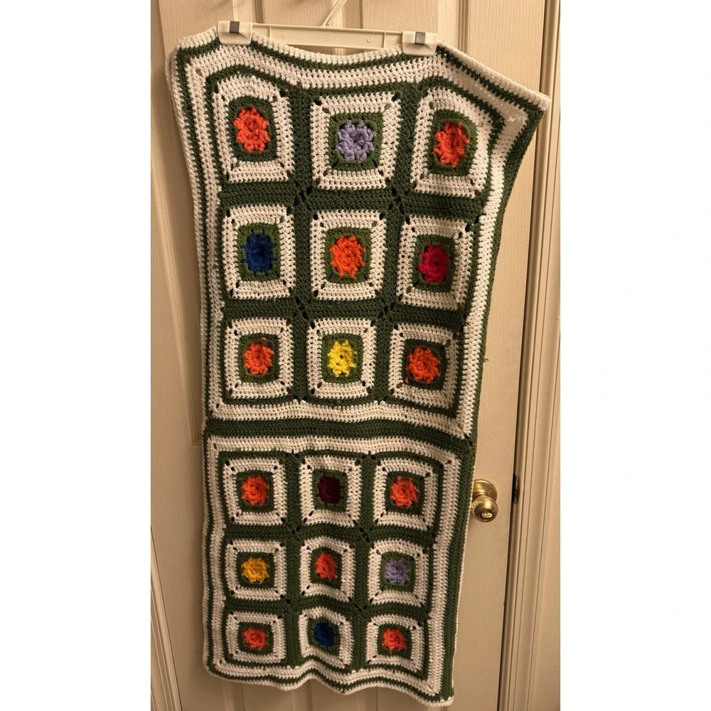 Vtg‎ Granny Square Crochet Afghan 3d Flowers Multicolor 48x48 Handmade Blanket